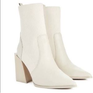 Steve Madden Tackle Sock Bootie size 9.5